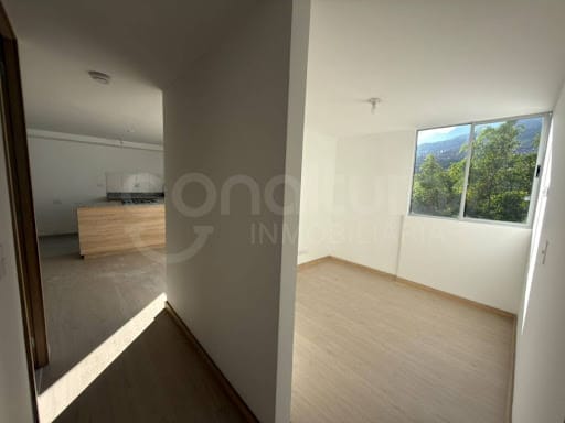 Apartamento en venta en Robledo, Medellín · foto 4 de 23