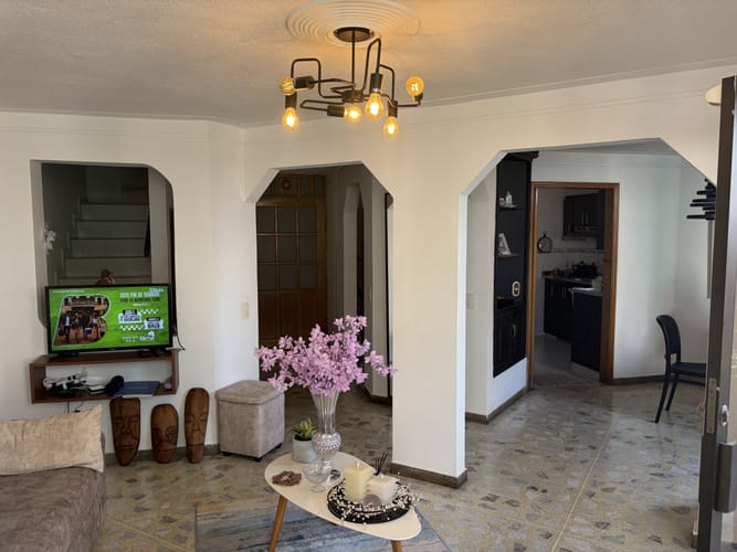 Apartamento de 3 alcobas en venta en Cabecera Del Llano, Bucaramanga, 122 m² · foto 5 de 24