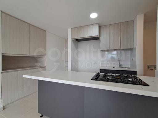 Apartamento de 3 alcobas en arriendo en La Aldea, Medellín, 70 m² · foto 2 de 10
