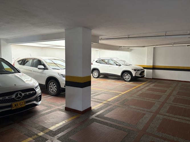Apartamento de 3 alcobas en venta en Cabecera Del Llano, Bucaramanga, 122 m² · foto 23 de 24