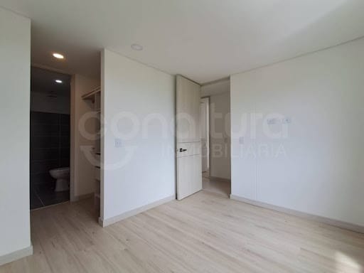 Apartamento de 3 alcobas en arriendo en La Aldea, Medellín, 70 m² · foto 6 de 10