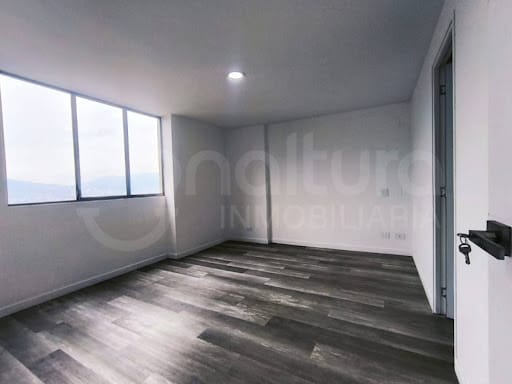 Apartamento de 3 alcobas en arriendo en El Poblado, Medellín, 130 m² · foto 11 de 23