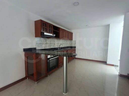 Casa de 3 alcobas en arriendo en Suramérica, La Estrella, 150 m² · foto 2 de 24