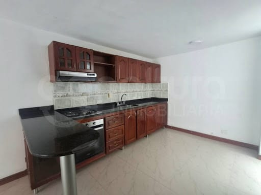 Casa de 3 alcobas en arriendo en Suramérica, La Estrella, 150 m² · foto 3 de 24
