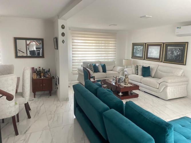 Casa de 3 alcobas en venta en Urbanizacion Brisas Del Lago, Santa Marta, 156 m² · foto 3 de 17