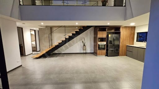 Apartamento de 3 alcobas en arriendo en Castropol, Medellín, 180 m² · foto 5 de 24
