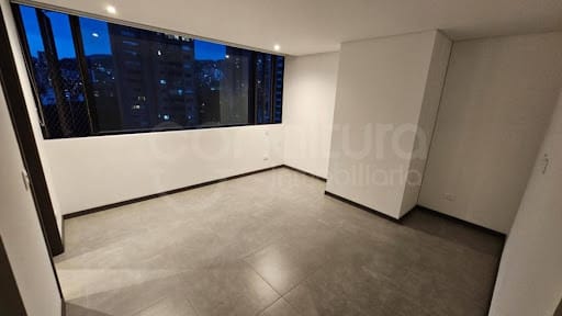 Apartamento de 3 alcobas en arriendo en Castropol, Medellín, 180 m² · foto 13 de 24