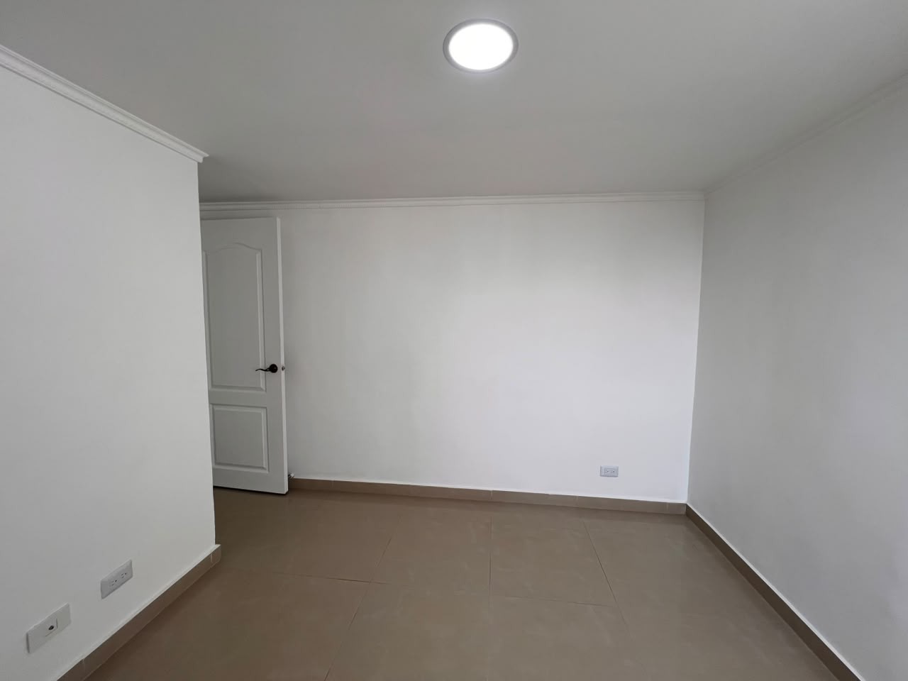 Apartamento en venta en Loma Del Indio, Medellín · foto 6 de 11