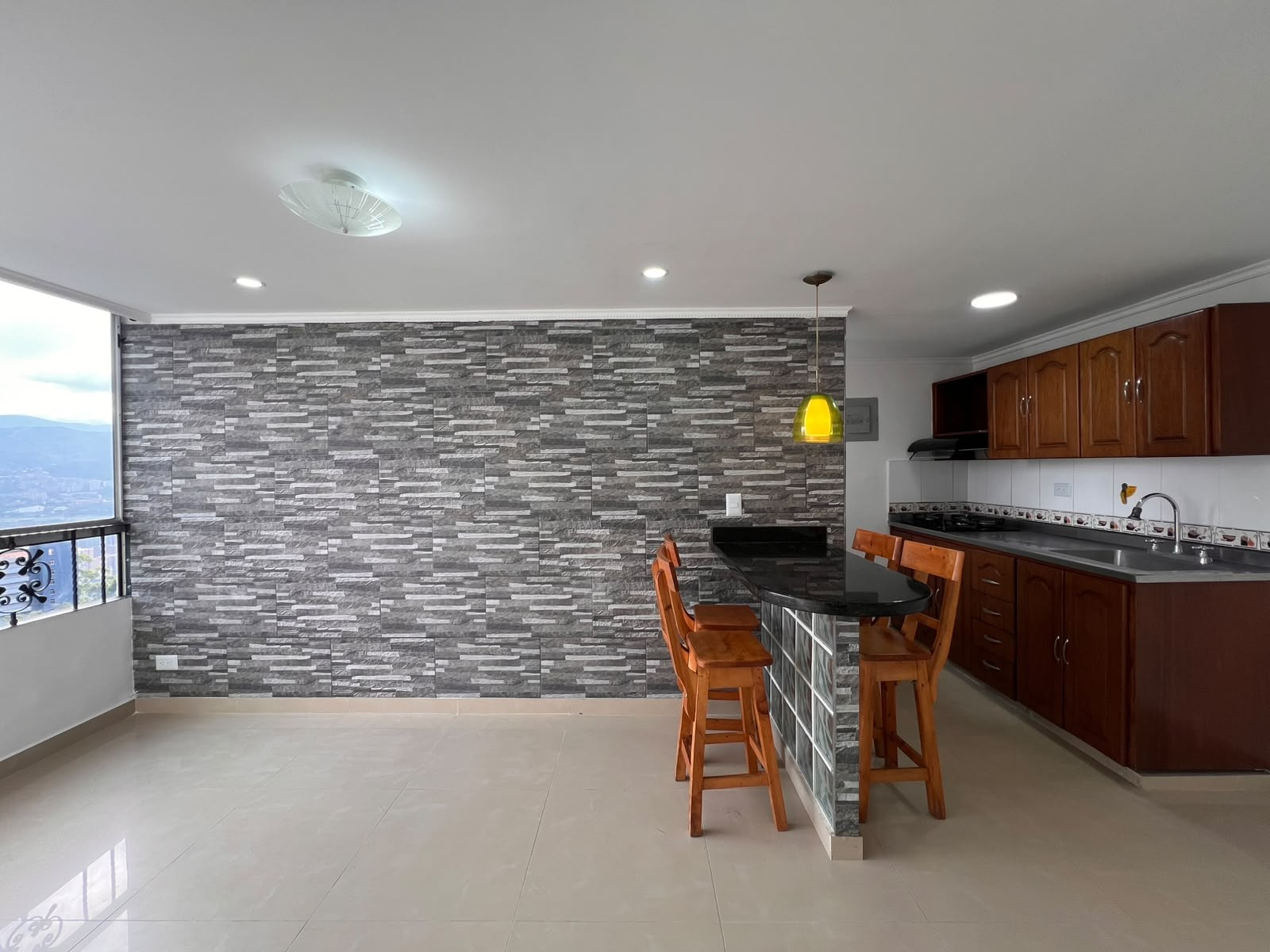 Apartamento en venta en Loma Del Indio, Medellín · foto 4 de 11