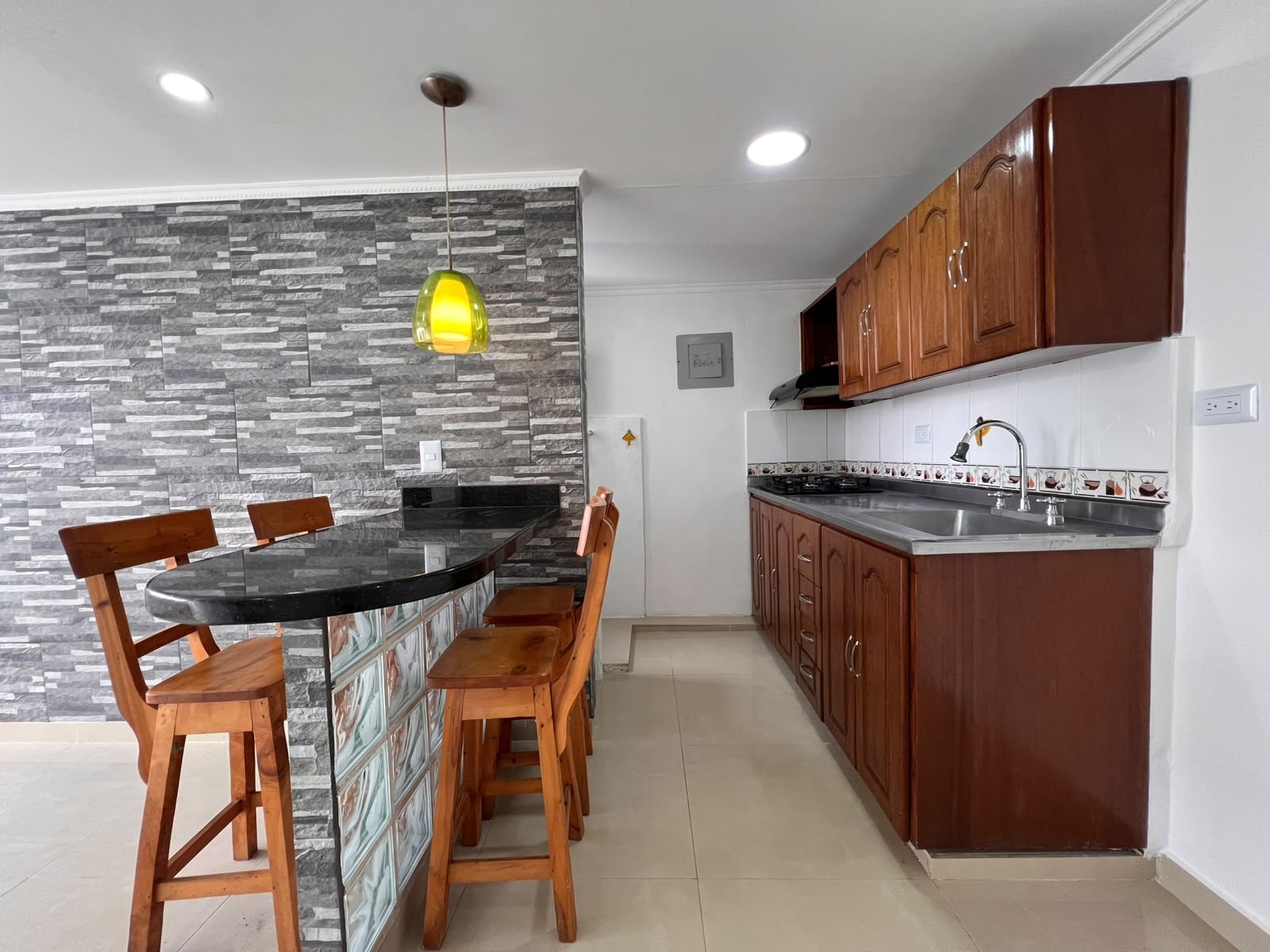 Apartamento en venta en Loma Del Indio, Medellín · foto 3 de 11