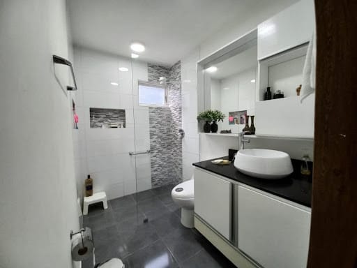 Casa de 4 alcobas en venta en La Florida, Medellín, 135 m² · foto 12 de 14