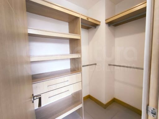 Apartamento de 3 alcobas en arriendo en Santa Fe, Medellín, 100 m² · foto 12 de 19