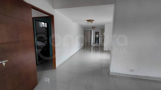 Apartamento de 2 alcobas en arriendo en Belén Rosales, Medellín, 85 m² · foto 7 de 13