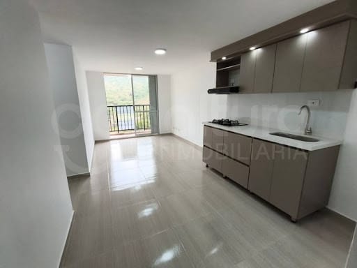Apartamento de 3 alcobas en arriendo en La Navarra, Piedecuesta, 55 m² · foto 3 de 15