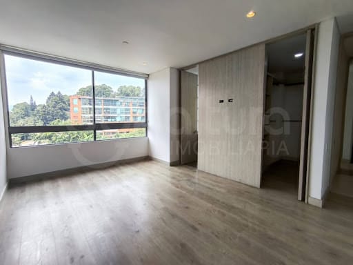 Apartamento de 3 alcobas en arriendo en Castropol, Medellín, 135 m² · foto 5 de 24