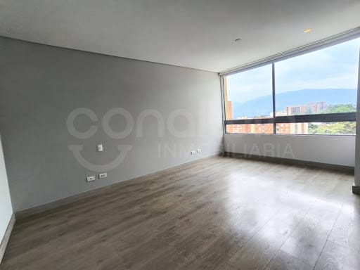 Apartamento de 3 alcobas en arriendo en Castropol, Medellín, 135 m² · foto 6 de 24