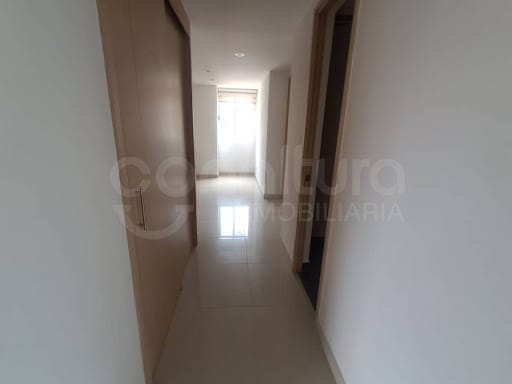 Apartamento de 3 alcobas en arriendo en Loma De San Jose, Sabaneta, 138 m² · foto 16 de 24
