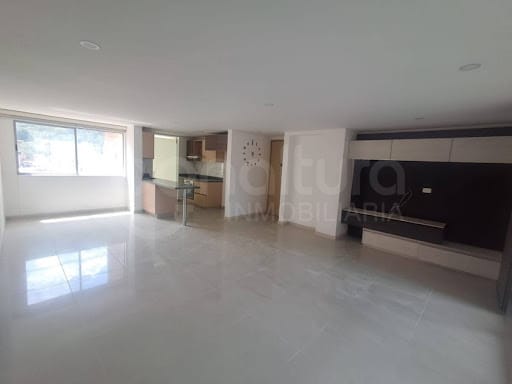 Apartamento de 3 alcobas en arriendo en Loma De San Jose, Sabaneta, 138 m² · foto 21 de 24