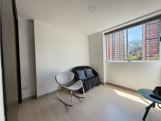 Apartamento en venta en Loma De San Jose, Sabaneta · foto 17 de 24