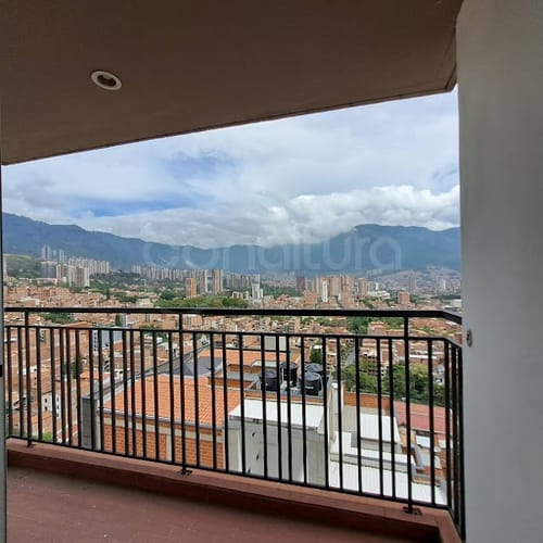 Apartamento de 3 alcobas en arriendo en Cabañas, Bello, 63 m² · foto 6 de 16