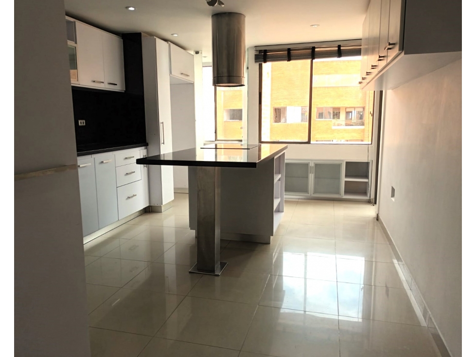Apartamento en venta en Santa Ana, Bogotá · foto 8 de 24
