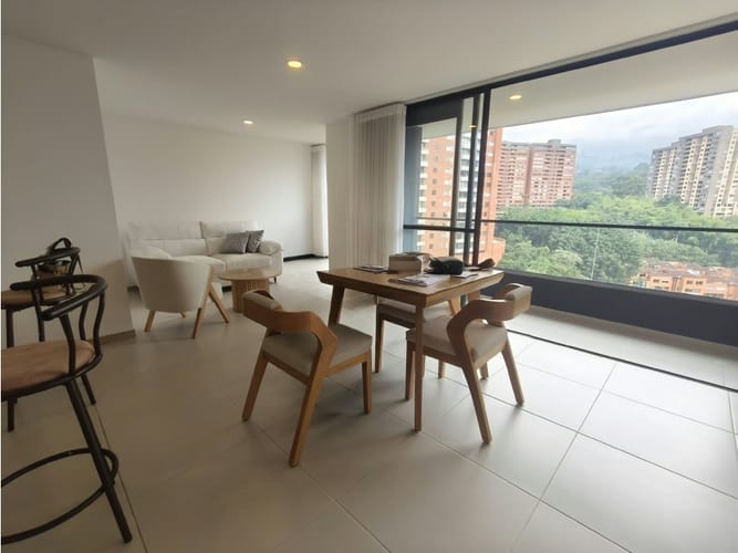 Apartamento de 3 alcobas en venta en Loma Del Escobero, Envigado, 90 m² · foto 9 de 24