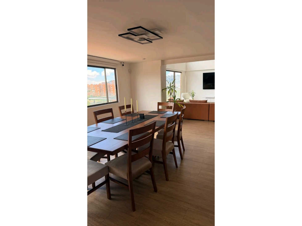 Apartamento en venta en Colina Campestre, Bogotá · foto 2 de 14