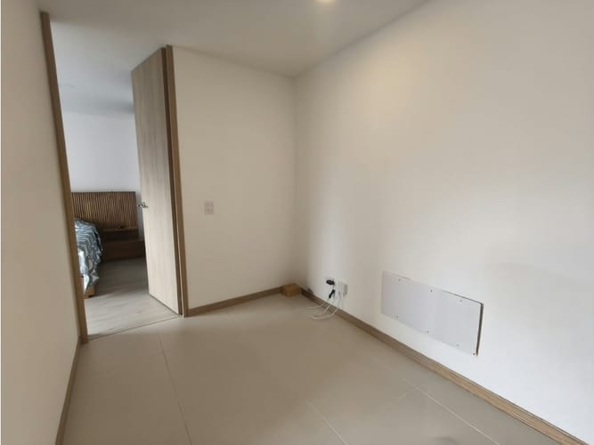 Apartamento de 3 alcobas en venta en Loma Del Escobero, Envigado, 90 m² · foto 16 de 24