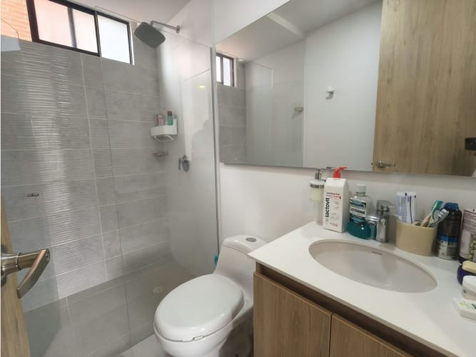 Apartamento de 3 alcobas en venta en Loma Del Escobero, Envigado, 90 m² · foto 24 de 24