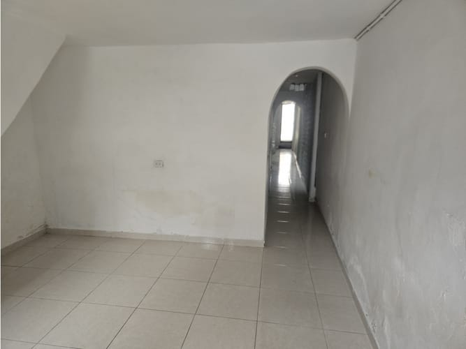 Casa de 3 alcobas en venta en Trinidad, Medellín, 120 m² · foto 10 de 12