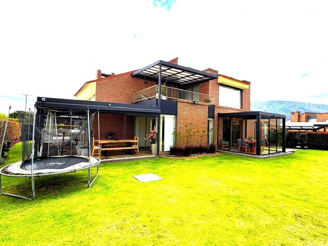Casa de 5 alcobas en arriendo en Pueblo Viejo, Cota, 360 m² · foto 24 de 24