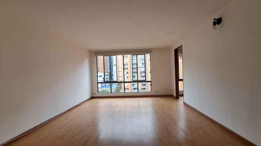 Apartamento en venta en Parque Central Bavaria, Bogotá · foto 4 de 24