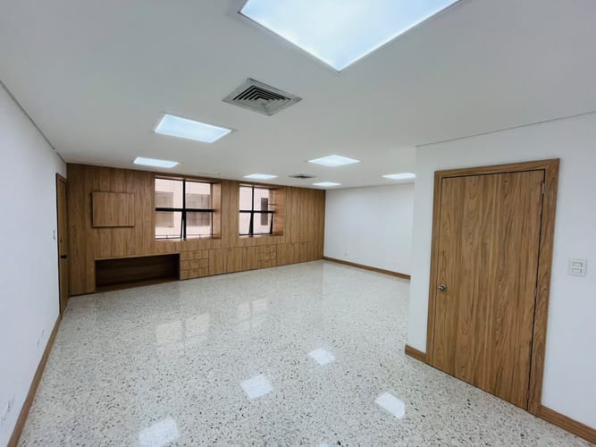 Oficina en arriendo en Centenario, Cali, 70 m² · foto 3 de 18
