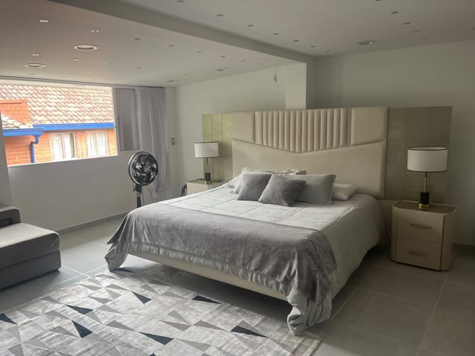 Casa de 4 alcobas en venta en La Mota, Medellín, 220 m² · foto 20 de 24
