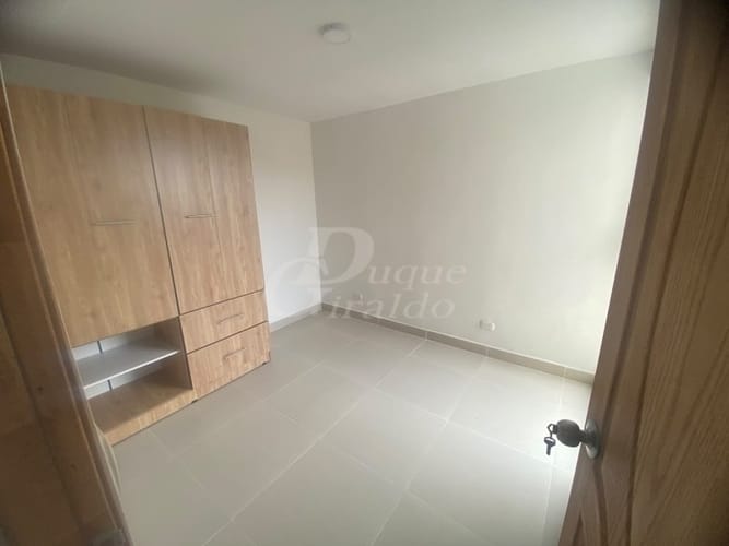 Apartamento de 2 alcobas en venta en Cimarronas, Rionegro, 46 m² · foto 4 de 10