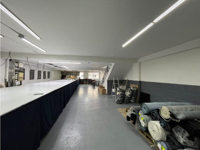 Bodega en arriendo en Los Balsos, Medellín, 387 m² · foto 8 de 24