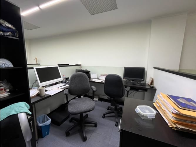 Bodega en arriendo en Los Balsos, Medellín, 387 m² · foto 19 de 24