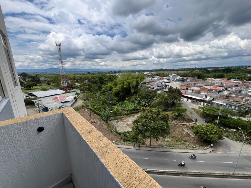 Apartamento en venta en Quintas De La Marina, Armenia · foto 3 de 17