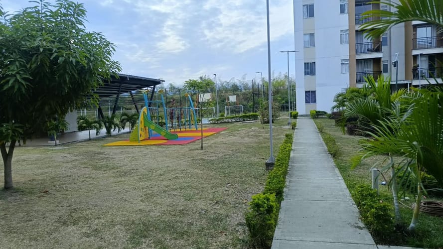 Apartamento de 2 alcobas en venta en Prados Del Norte, Cali, 46 m² · foto 4 de 15