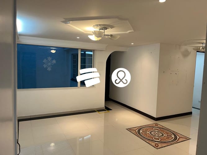 Casa de 4 alcobas en venta en Niza, Bogotá, 219 m² · foto 3 de 24