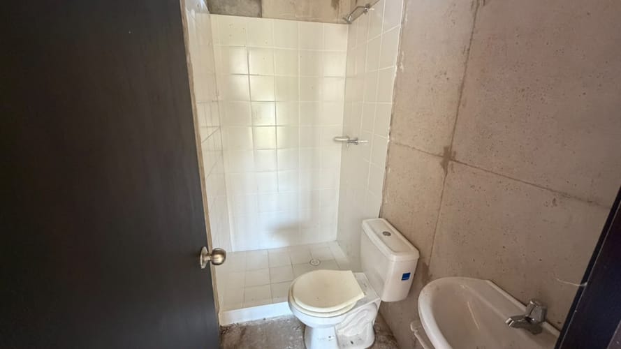 Casa de 2 alcobas en venta en Trapiches Ii, Villa del Rosario, 52 m² · foto 3 de 8