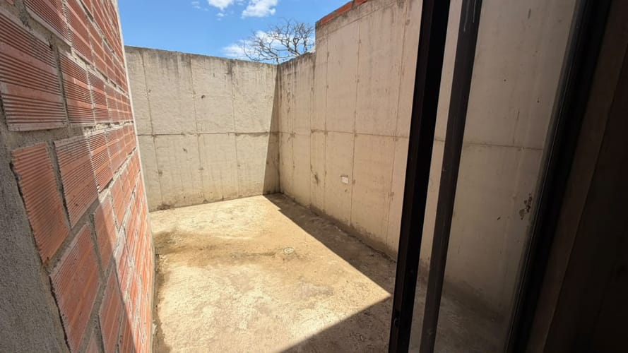 Casa de 2 alcobas en venta en Trapiches Ii, Villa del Rosario, 52 m² · foto 6 de 8