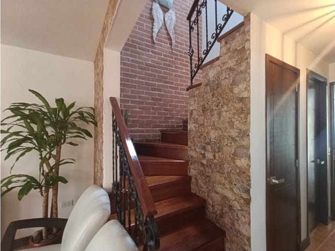 Casa de 3 alcobas en venta en El Esmeraldal, Envigado, 146 m² · foto 6 de 18