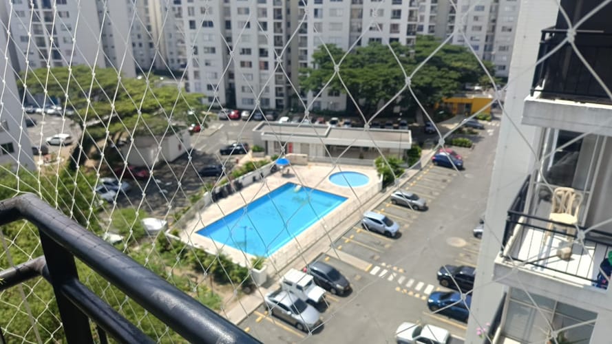 Apartamento de 3 alcobas en venta en Zona Industrial, Yumbo, 54 m² · foto 2 de 19