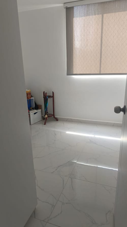 Apartamento de 3 alcobas en venta en Zona Industrial, Yumbo, 54 m² · foto 10 de 19