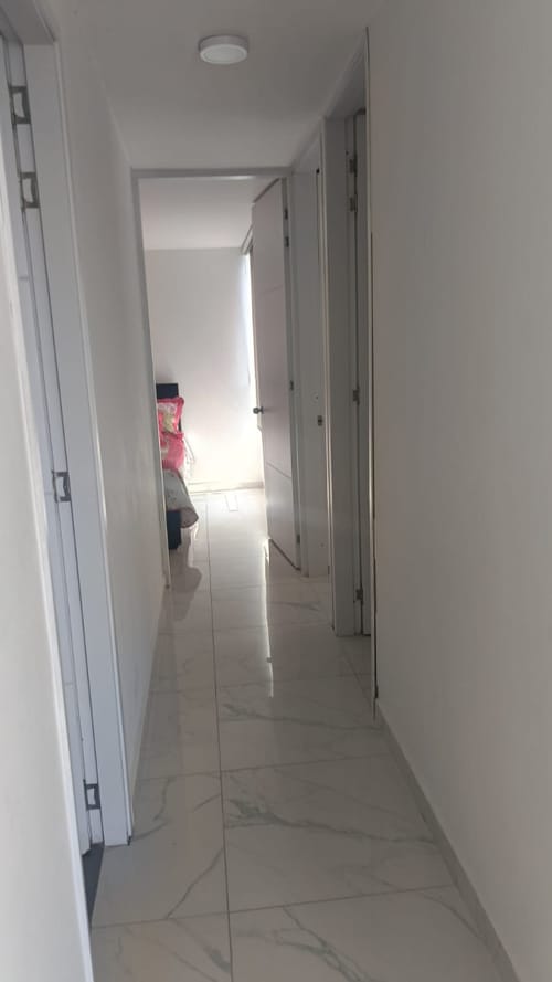 Apartamento de 3 alcobas en venta en Zona Industrial, Yumbo, 54 m² · foto 11 de 19