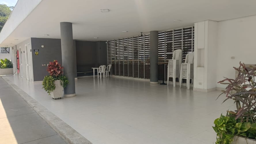Apartamento de 3 alcobas en venta en Zona Industrial, Yumbo, 54 m² · foto 18 de 19