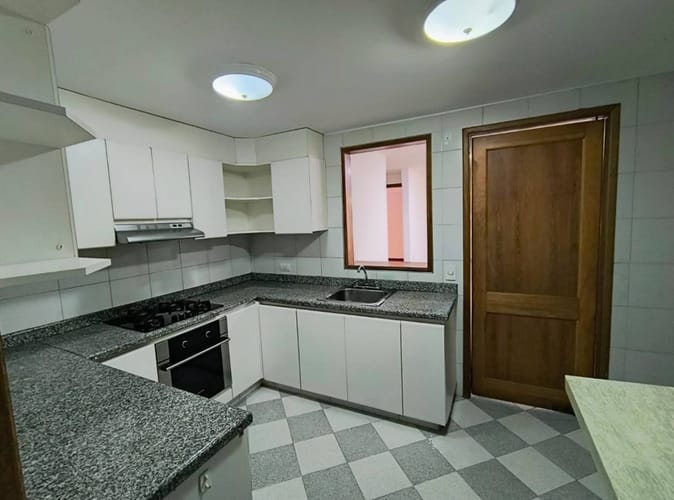 Apartamento en venta en Santa Paula, Bogotá · foto 15 de 24