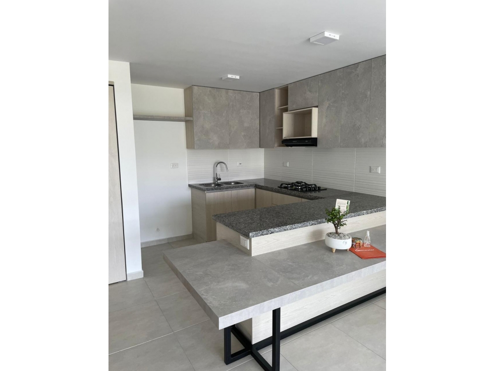 Apartamento en venta en Cerritos, Pereira · foto 4 de 6