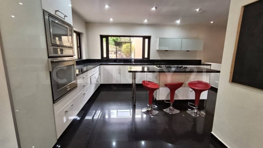 Casa de 4 alcobas en venta en Fusca, Chía, 516 m² · foto 4 de 18